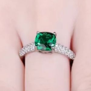 STERLING SILVER 925. STONE SIZE 1.45 CT